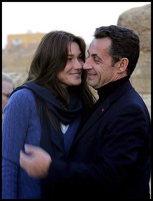 Cotilleo – Carla Bruni y Sarkozy ya han sido papas